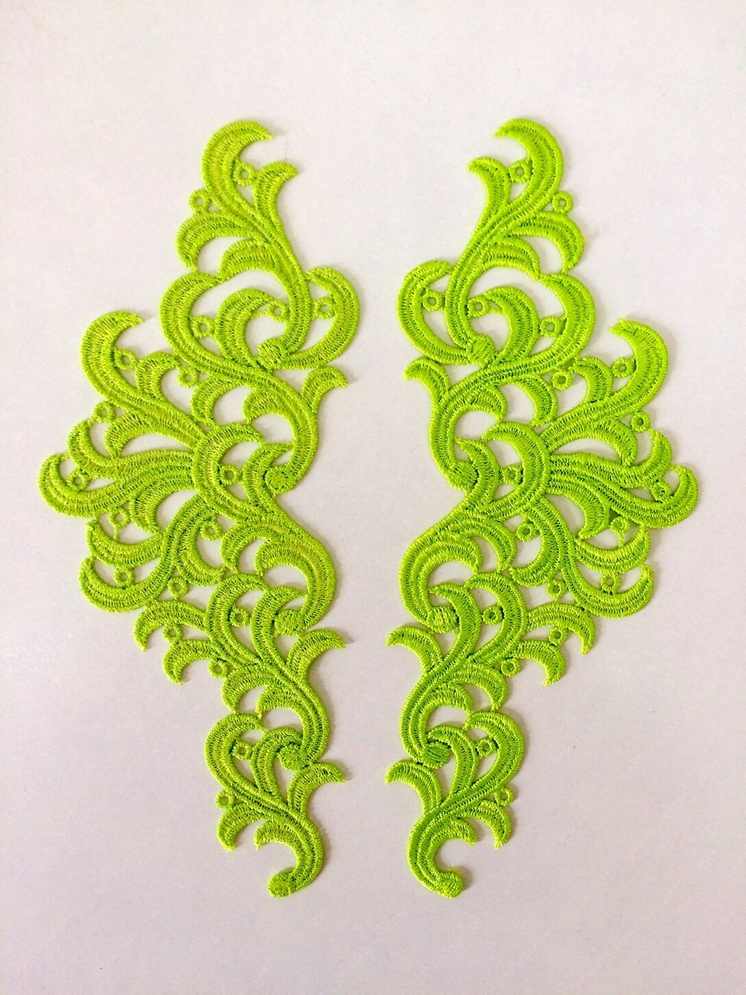 Мереживний лейс Neon Green 21х8см