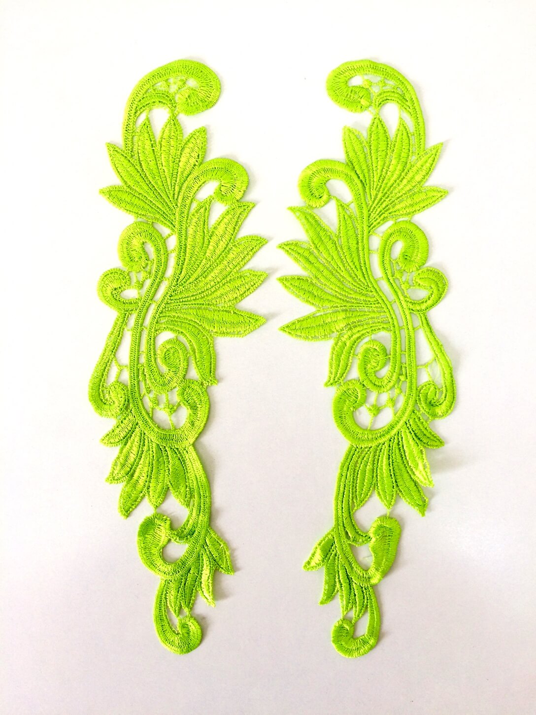 Мереживний лейс Neon Green 30х9см