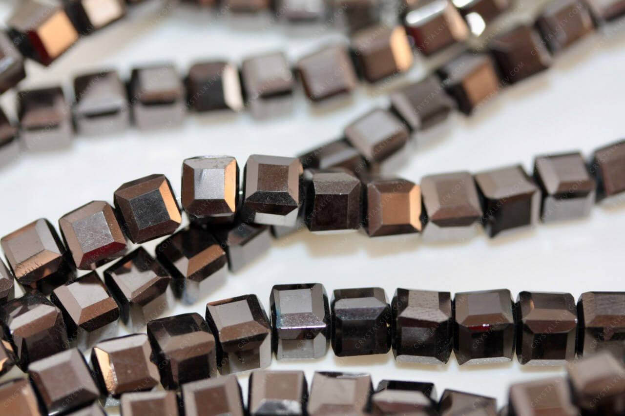 Намистина куб Hematite