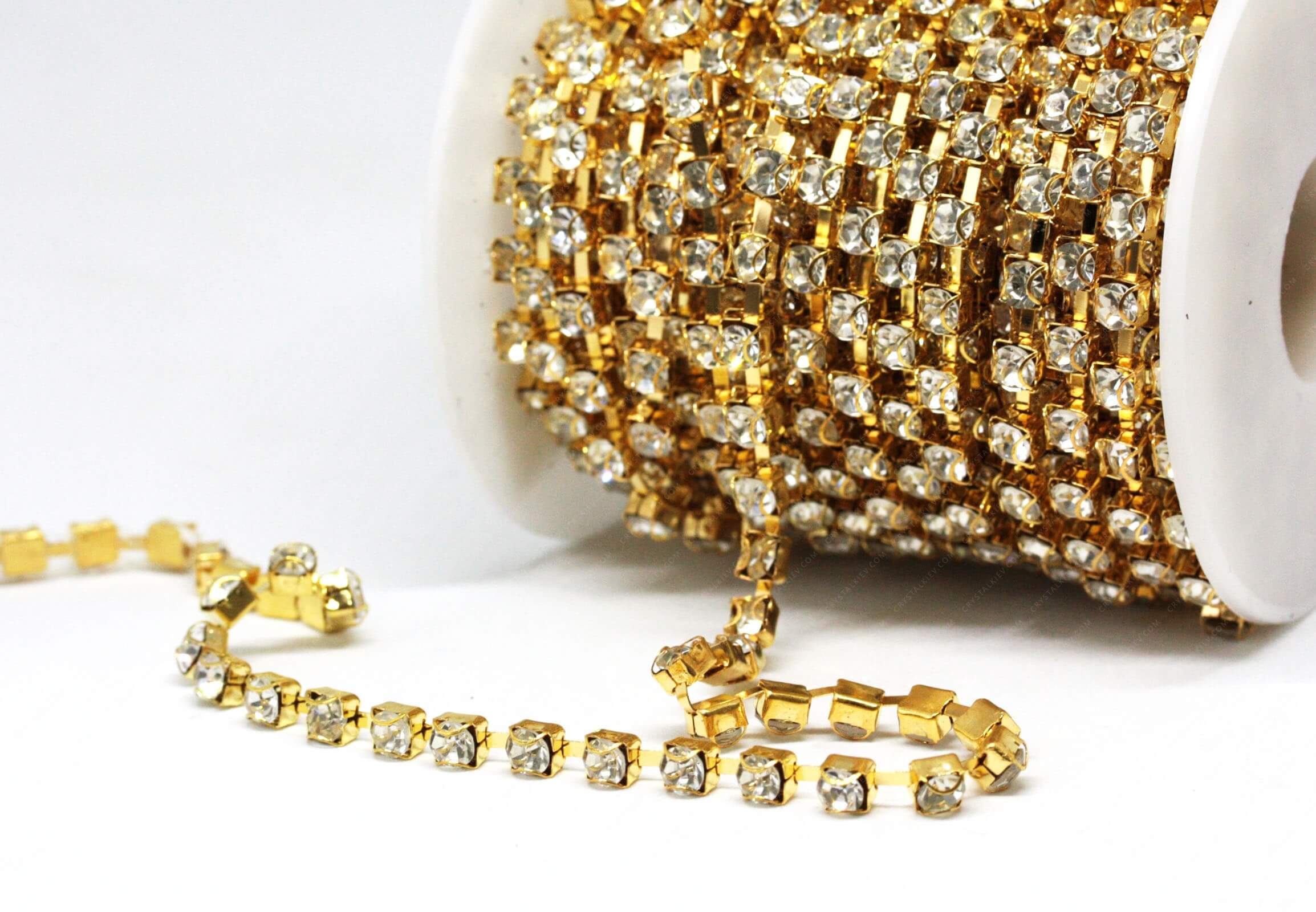 -10% Стразовий ланцюг Gold+Crystal ss20