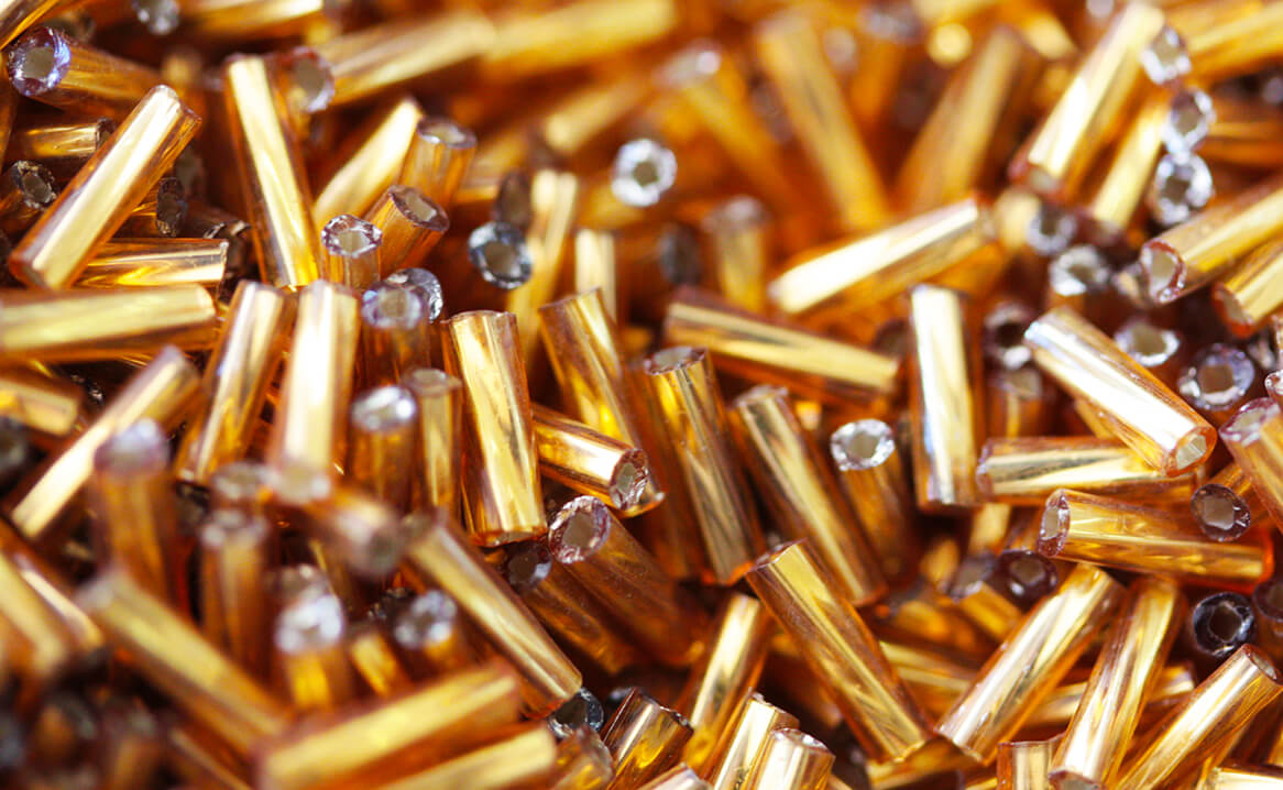 Стеклярус Gold кручений 6.0mm