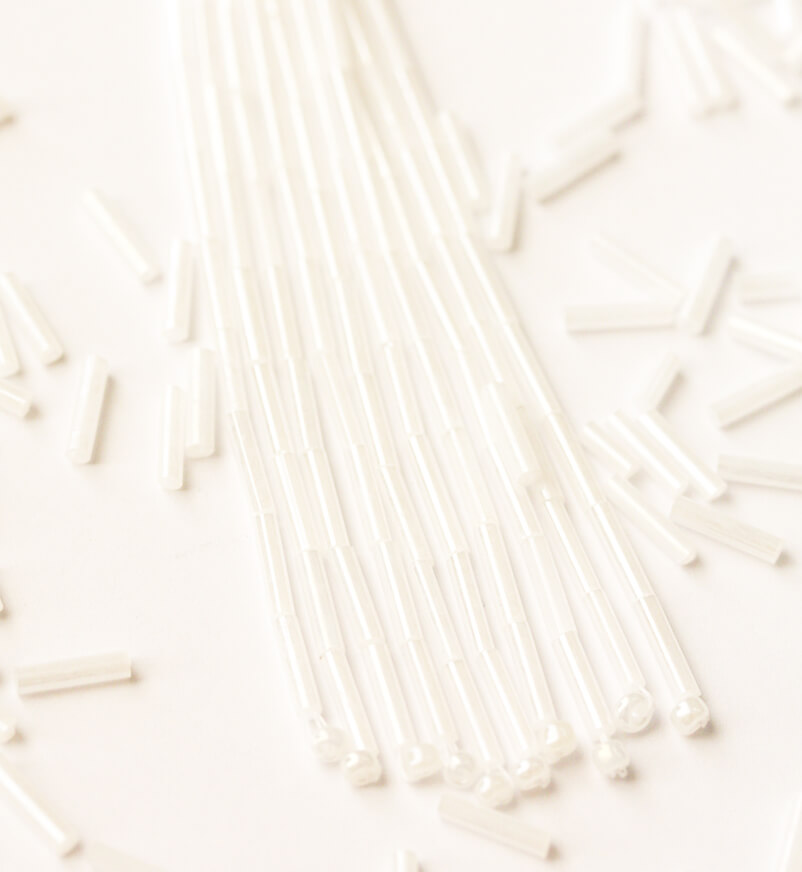 Пучки стекляруса White 6mm прямий