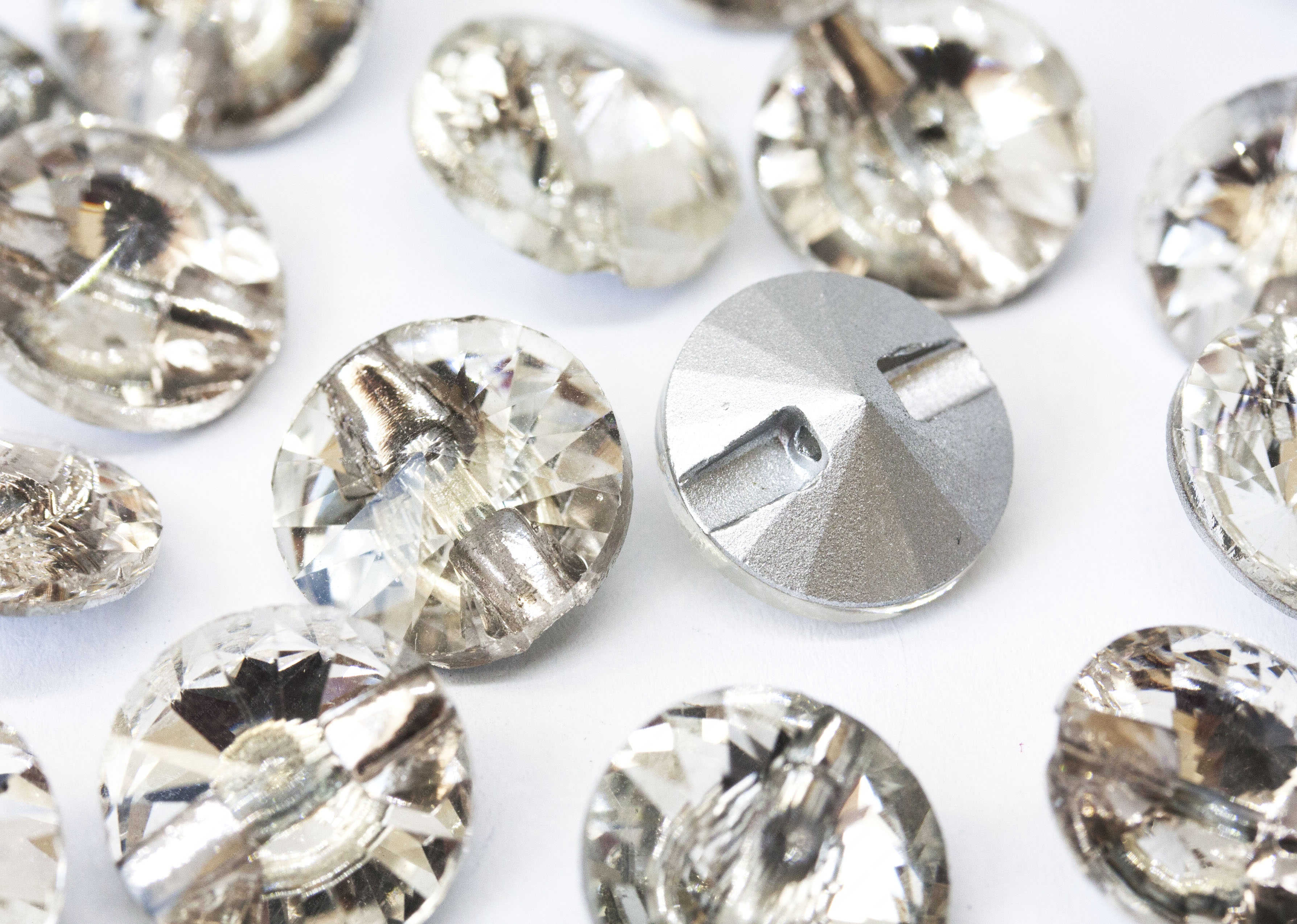 Ґудзик скло Crystal 10,12,14,16,18mm