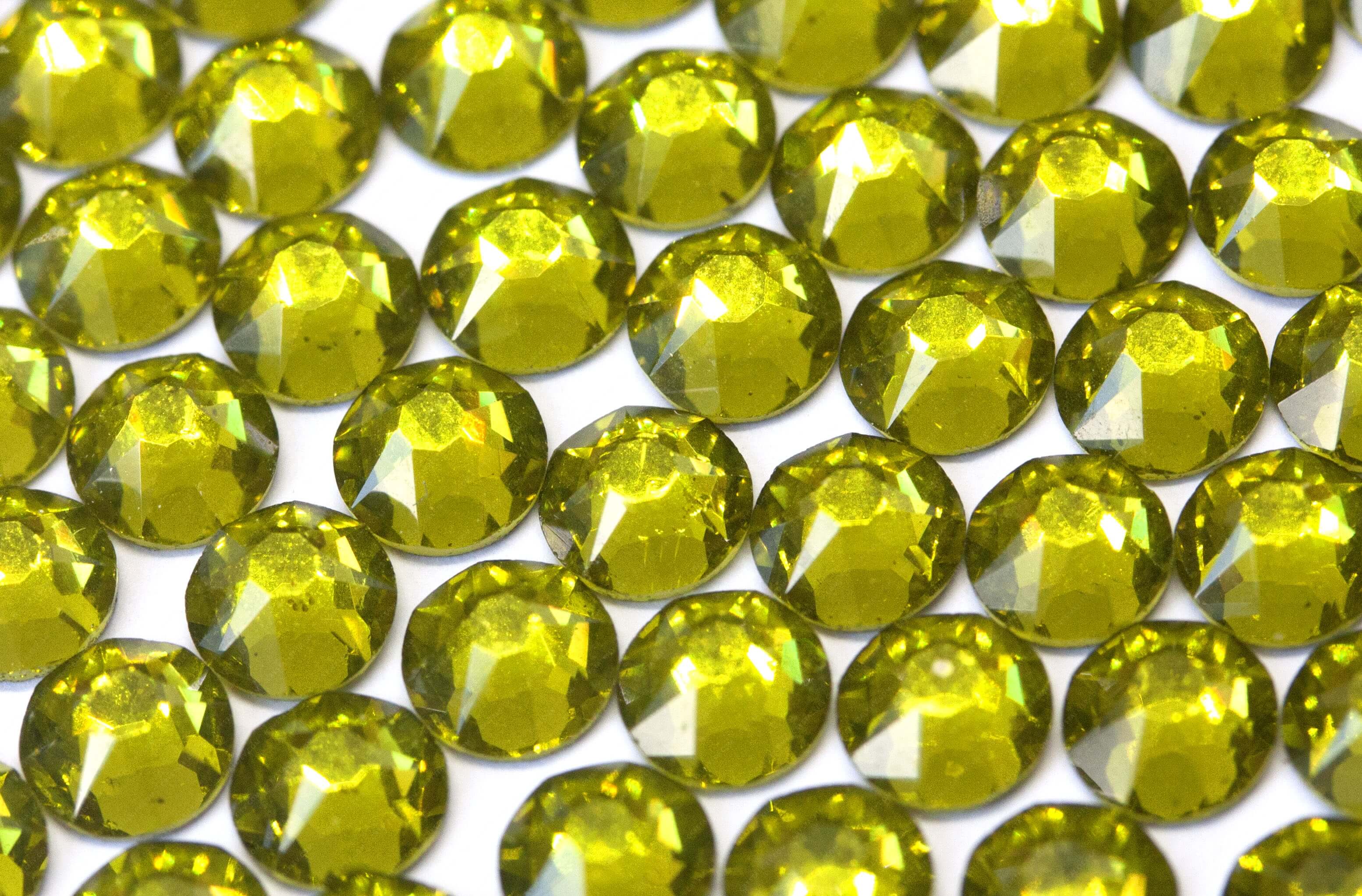 Crystalline Olive* Xirius Rose 2088