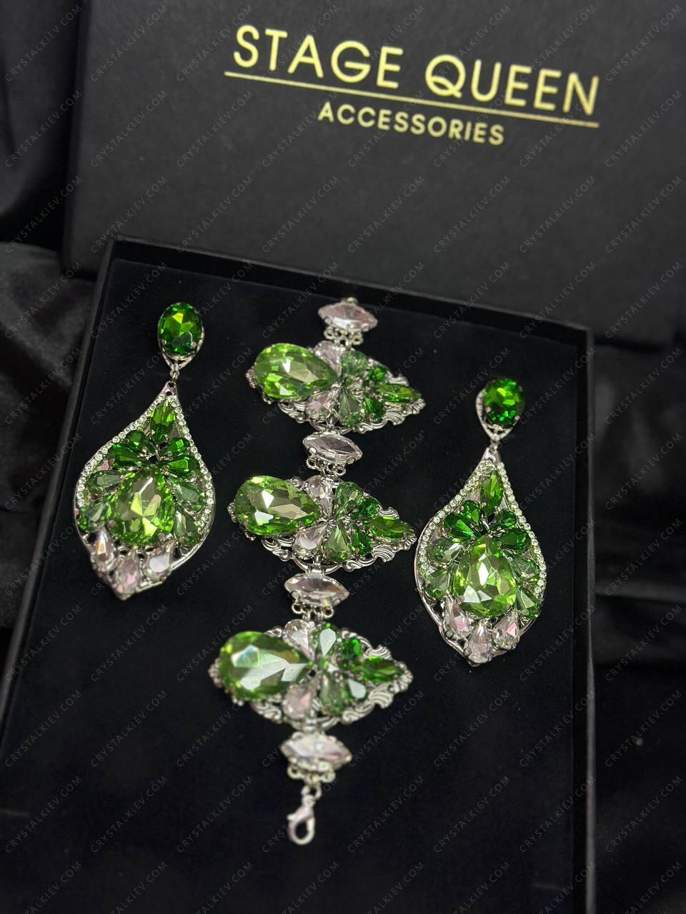 Прикраси для фітнес бікіні HISPANIA